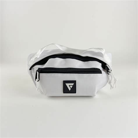 White FANNY PACK Hip Bag Waist Pack Cute Fannypacks for Women Travel ...