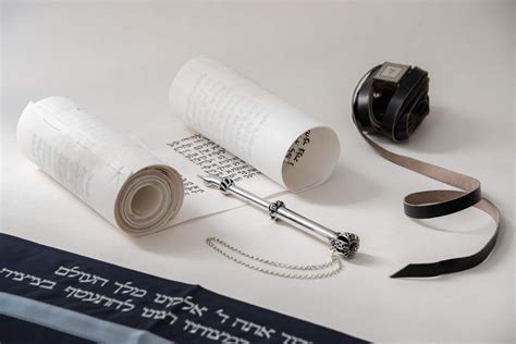 Bar Mitzvah Gift Full Guide - Israel Center of Judaica