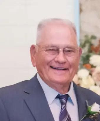 Melvin Kabat Obituary (2025) - Mount Vernon, IL - Hughey Funeral Home