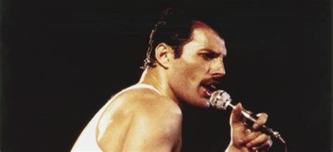 Freddie Mercury : il a pris une terrible décision 2 semaines avant sa mort