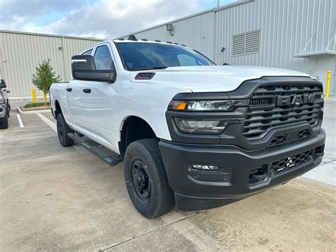 New 2025 RAM 2500 Tradesman Crew Cab in Opelousas #250408 | Sterling Chrysler Dodge Jeep RAM ...