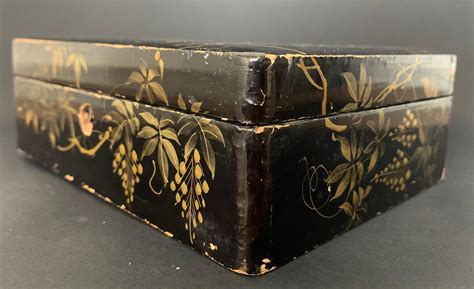 Japanese Lacquer Box at 1stDibs | lacquer box meaning, lacquered box ...