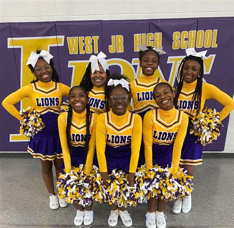 Junior High School Cheerleaders