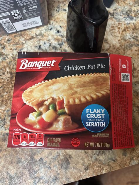 Banquet Chicken Pot Pie : r/frozendinners