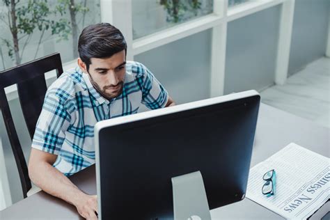 Freelancer working from home and using computer 1266752 Stock Photo at Vecteezy