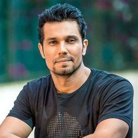 Randeep Hooda joins a team of volunteers to help people in drought-hit ...