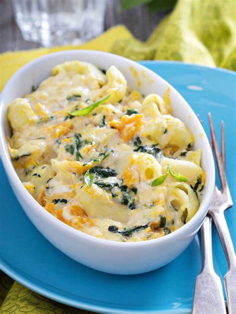 #Lockdown Recipes: Baked Macaroni And Cheese Made Easy | Femina.in