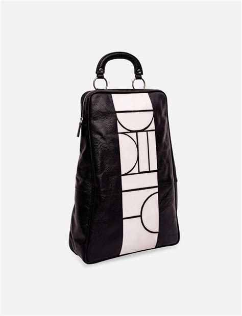 Buy Vagabond Backpack Online - Ciceroni