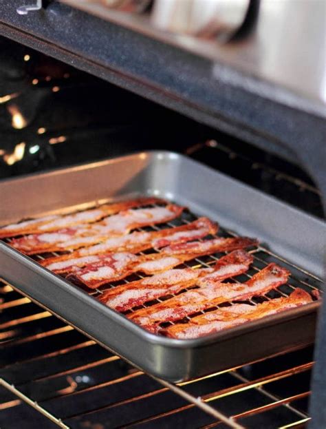 how to cook bacon in oven at 350