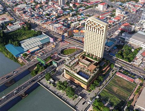 SUN & MOON, RIVERSIDE HOTEL (Phnom Penh) - Hotel Reviews, Photos, Rate ...