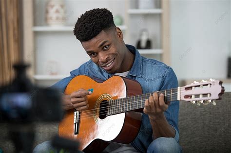 Rezultat imagine pentru Tutorial Download Musik