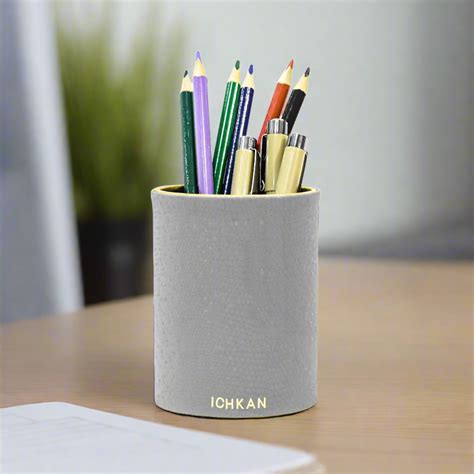 Circular Pen Holder | Leatherette | Serpentine | Ichkan – ICHKAN by Day ...