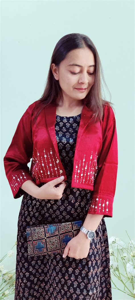 Buy ethnic wear online | Buy Kutch Work Dress Online In India – The ...
