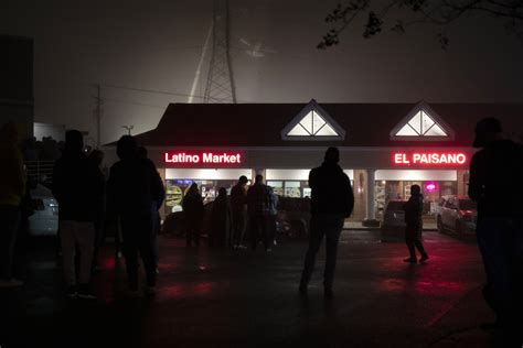 Person inside plane that hit power lines is out of the hospital - WTOP News