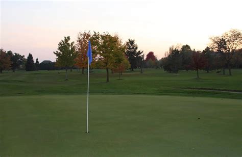 Golf Course – Cedar Glen Golf Club