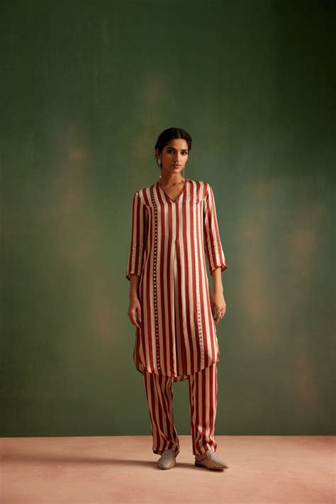 Buy Red and White Co-ord Set Online in India – AVACARA