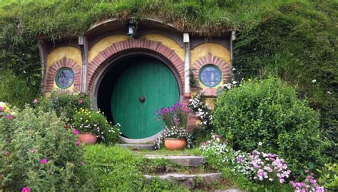 Top 7 Hollywood Locations Around The World For Movie Fans