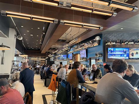The 8 Best Restaurants At Newark Airport - New York - The Infatuation