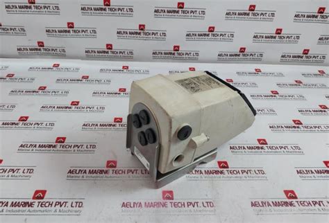 Siemens Sitrans F M 7Me69101Aa101Aa0 Mag 5000 Microprocessor-based Tra ...