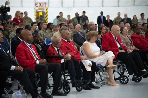 CSAF, Tuskegee Airmen recognize 75 years of trailblazing > Joint Base Andrews > News