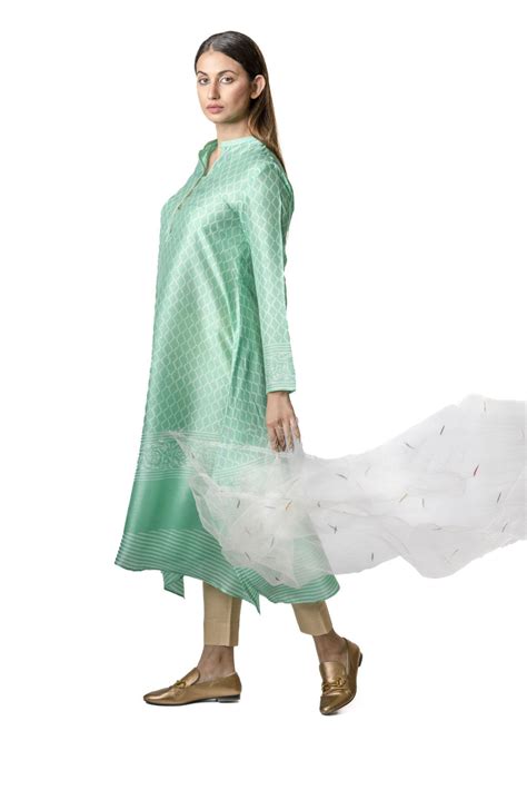 Mint asymmetric tunic with geometric print – krishnamehtas