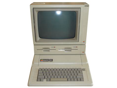 Apple IIe (1983) - Tan Ru Nomad
