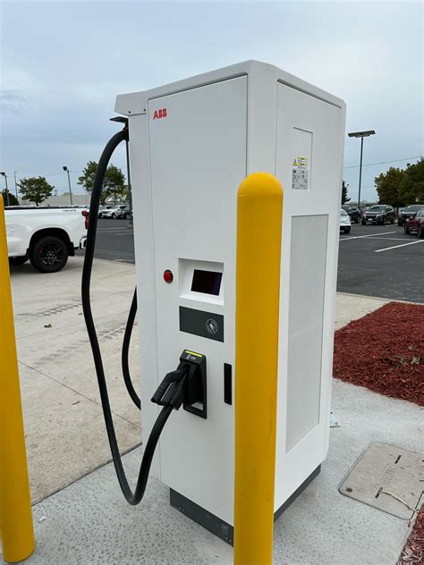 Bergstrom Chevrolet GMC of Manitowoc | Manitowoc, WI | EV Station