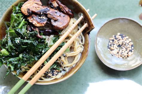 Ramen Noodle with Kale and Mushroom - Ever Open Sauce