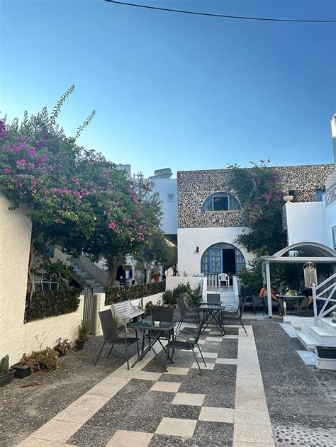 KASTELI LUXURY ROOMS (Santorini/Perissa) - Guesthouse Reviews & Photos ...