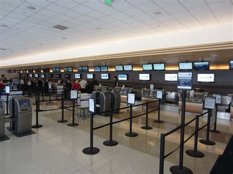 San José Norman Y Mineta International Airport - California - SJC - The ...
