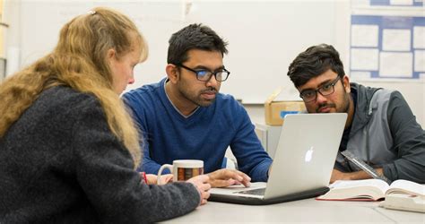 Professor Meeting 的图像结果