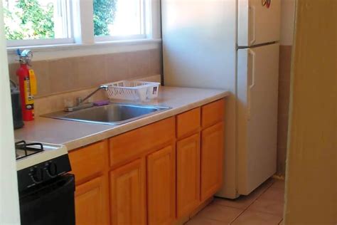 132 Sunset Ave unit Second floor - Newark, NJ | Rent.