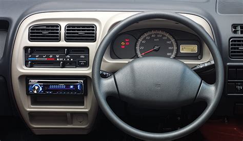 Maruti Suzuki-eeco-2013 Car Photos - Overdrive