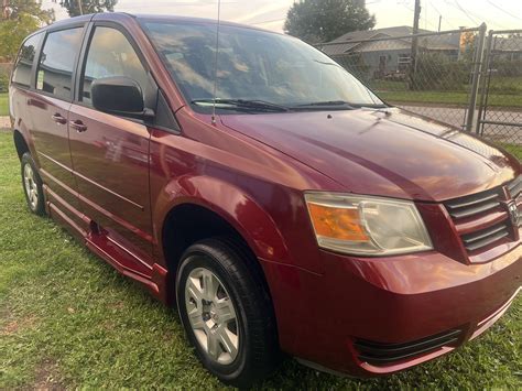 2009 Dodge Caravan/Grand Caravan for Sale in Orlando, FL - OfferUp