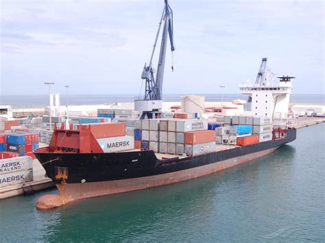 ADMIRAL STAR, Container Ship - Details and current position - IMO ...