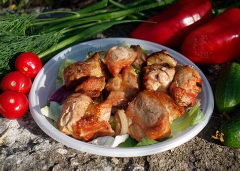 Шашлык из свинины в минералке - рецепт с фото и пошаговой инструкцией ...
