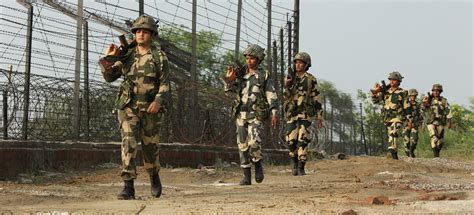 BSF Salary and Facilities: सैलरी के साथ मुफ्त में घर! BSF जवानों को कौन ...
