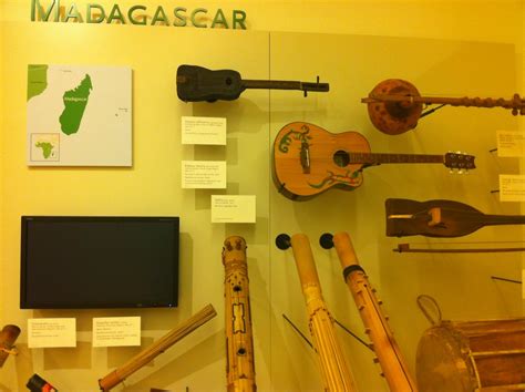 Ladee's Travels: Musical Instrument Museum (MIM) - Phoenix