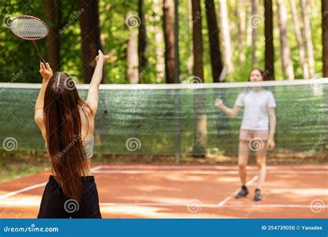 Le Badminton 的图像结果