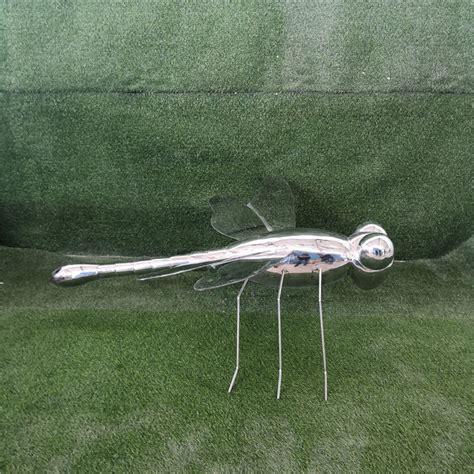 园林景观小品雕塑不锈钢蜻蜓 仿铜效果摆件制做大型户外艺术品-阿里巴巴