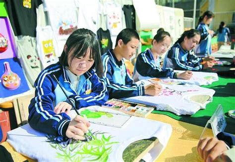 广州公办中专学校是不是免学费-免费上学的条件