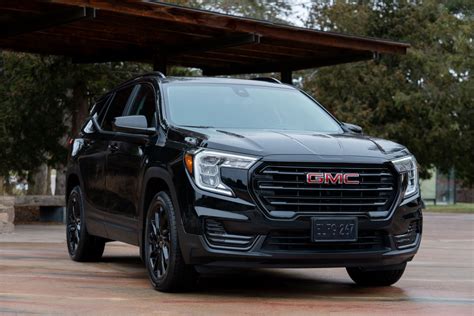 Intermediate Crossover SUV | IGAV, IGDV | Baker Automotive Rentals