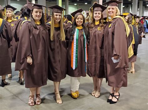 Adelphi MSW Program 的图像结果