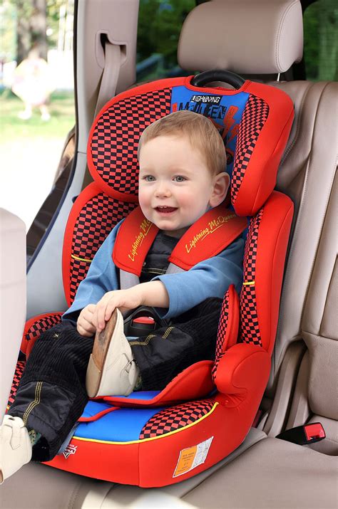 Disney Cars Lightning McQueen Baby/Kids 3-in-1 Car Seat + Booster Seat ...