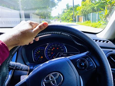 Harga Mobil GMC Terbaru: Panduan Lengkap untuk Pembeli Cerdas