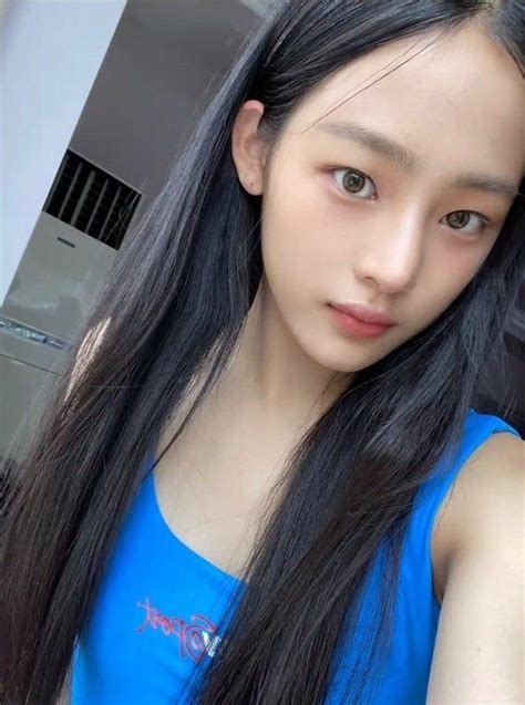 NewJeans(뉴진스) 민지 셀카 + 소개