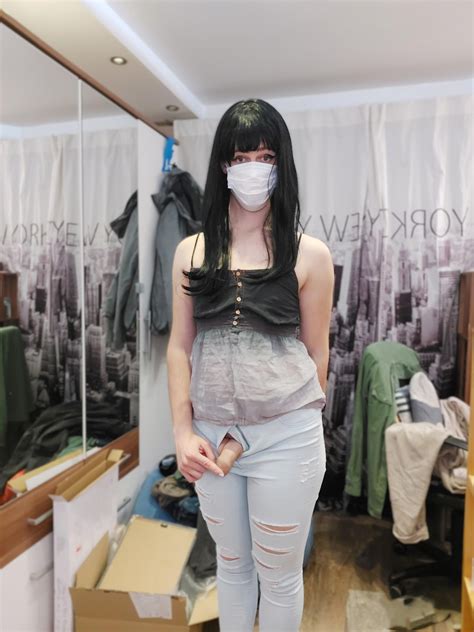 Too big to hide 😋 : r/shemaleden