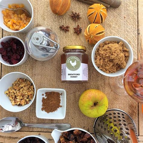 Introduction to Christmas Baking, Hen Corner, Hounslow, December 19 ...