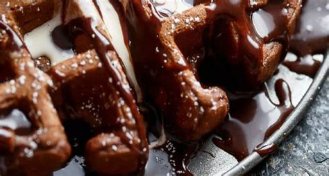 This Cute Little Bakery In Panchsheel Is Winning Hearts With Its ...