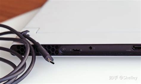 Alienware R14 Switch Line 的图像结果